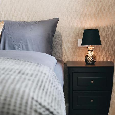 Tip! Modernes 90 Qm City-Apartment Mit Stil & Komfort In Toplage Dresda Esterno foto