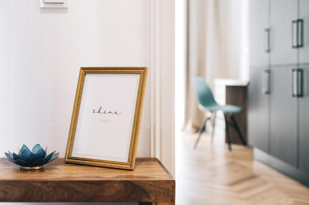 Tip! Modernes 90 Qm City-Apartment Mit Stil & Komfort In Toplage Dresda Esterno foto